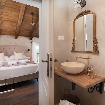 Cavalleria Rusticana With Heated Pool And Vineyard Blizna Donja