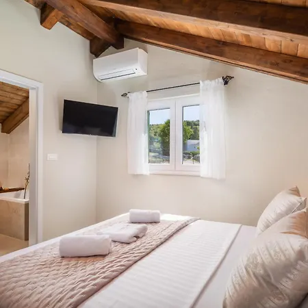 Cavalleria Rusticana With Heated Pool And Vineyard * Blizna Donja