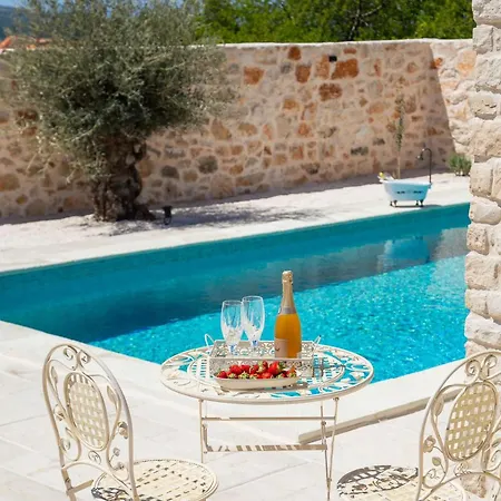 Cavalleria Rusticana With Heated Pool And Vineyard * Blizna Donja